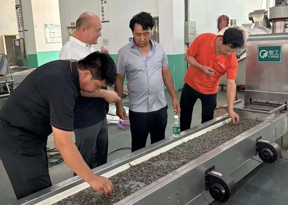 流水线炒货机